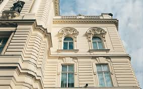 2, 6724 magyarország, közel ehhez a helyhez: Bezugnahmen