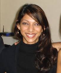 Sunita FAZAL KARIM, 43 ans (MAMOUDZOU, MAMOUDZOU, PARIS)