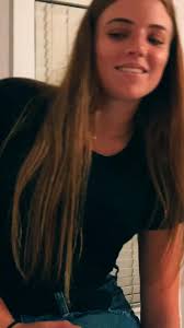 What is wrong with this child?!? 🤣🤦🏼‍♀️ #FoodReview #HungerGames  #screwscrew #aleahabrooke #familythings #checkmeoutchallenge @aleahabrooke10