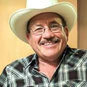 Petra Ornelas's Instagram, Twitter & Facebook