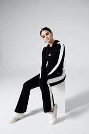 Selena gomez's puma sneakers are lightweight and breathable, making them ideal for summertime workouts. Selena Gomez Goes Casual In Puma Cali Sport Campaign Puma Outfit Selena Gomez Latest Sports Wear Fashion