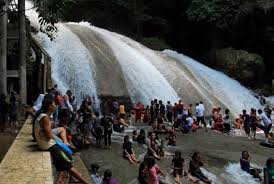 Yah, dinas kebudayaan dan pariwisata (disbudpar) maros resmi membuka bantimurung selama 24 jam. Libur Idul Adha Taman Wisata Bantimurung Ramai Wisatawan Republika Online