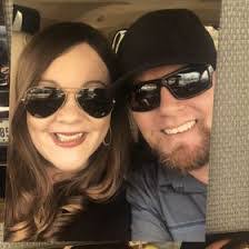 Heidi Killion's Instagram, Twitter & Facebook