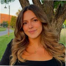 Bethany Star's Instagram, Twitter & Facebook