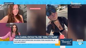 Cecilia Sopena, creadora de contenido de OnlyFans: No es prostitución,  pero tengo la certeza de que mis vídeos están en un portal porno