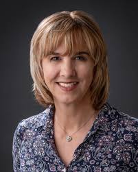 Kimberly Gaines's Instagram, Twitter & Facebook