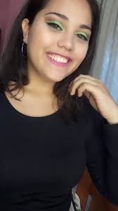 Neón MakeUP 💚 Clase particular de Artístico Alumna. Edith L. Parra Modelo.  Gianella Fontana