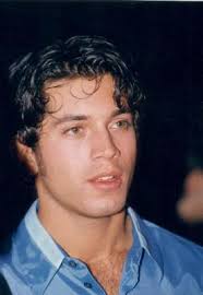 Photos Aaron Cal Cooper