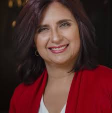 Maria-Sara Jijon updated her profile...