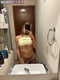 Ana Ovalles  ana_ovalles  anasoclash Nude Leaks OnlyFans Photo 2 -  NudoStar