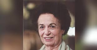 Anna Divito's Instagram, Twitter & Facebook