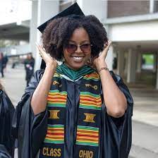 Top Ways To Slay In Your Graduation Cap With Natural Hair Graduation Hairstyles With Cap Graduation Hairstyles Natural Hair Styles
