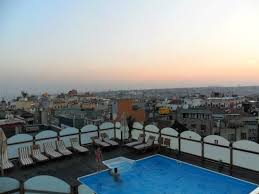 Дворец топкапи паладже 2,55 km. Piscine De Lhotel Picture Of Hotel Vicenza Istanbul Tripadvisor