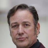 Erick Olivares: Director, editor and photograp…