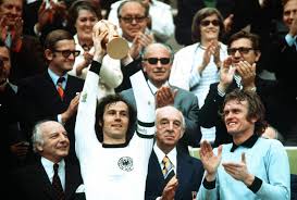 In his playing career he was nicknamed der kaiser (the emperor) because of his elegant style, dominance and leadership on the field, and also as. Franz Beckenbauer Hall Of Fame Des Deutschen Sports