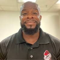 Willie Plummer's Instagram, Twitter & Facebook