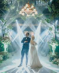 Sulis wedding tuban, wedding organizer dan rias pengantin di tuban melayani kebutuhan pernikahan, rias untuk ijab qobul, prewedding indoor outdoor. Bellevue Wo Wedding Wedding Planning In Tuban Jawa Timur Bridestory Com