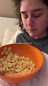 #ElyseMyers is pregnant with baby no. 2! Tap the #linkinbio to read how her  pregnancy announcement didn't exactly go to plan 🤣 #TheBump🎥@elyse_myers