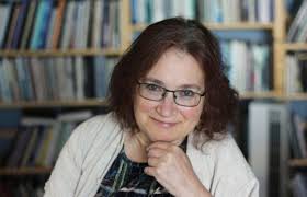 Lucia Perillo's poems described life, in all its savage beauty