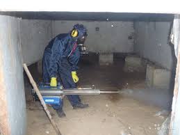 Der putz ist härter als sein untergrund. Isolierung Der Garage Wie Man Innen Und Aussen Dammt Die Decke Mit Den Eigenen Handen Isoliert Das Gebaude Der Folie Mit Hilfe Einer Mineralwolle Warmt