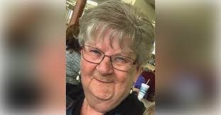 Eileen Kiefer's Instagram, Twitter & Facebook