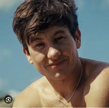 Unpopular opinion but how's this man supposed to look like a teenager??? :  r/saltburn