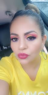 Desiree Calderon's Instagram, Twitter & Facebook