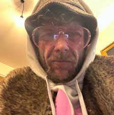 Everyone of 'em was nice, Cambs colours, you know what I mean? Proper!  Chocolate browns and that, lovely shaped mouth, just another mega carp!”  #StickyBaits #ReflectionsRemastered #TerryHearn