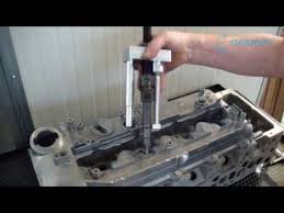 311171000 Estrattore Iniettori Bosch E Delphi Mercedes 2 1 2 2 3 0 Youtube Mercedes Auto Mechanics Tools Engineering