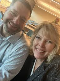 Bill Hartline's Instagram, Twitter & Facebook