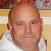 Scott Menard's Instagram, Twitter & Facebook