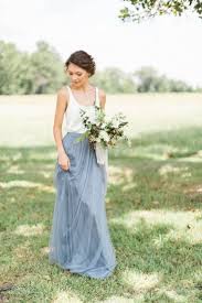 Hochzeitstag feiert man, wenn überhaupt, nur einmal im leben. Maxirock Kombinieren So Tragt Man Die Bodenlangen Rocke Richtig Standesamtliche Hochzeit Outfit Hochzeit Brautjungfern