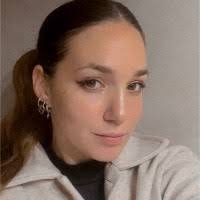 Me recibí! 💫🤍 después de años y esfuerzo todo tuvo su recompensa. Soy…