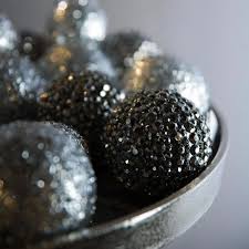 Weihnachtskugeln Im Trend Look Living At Home