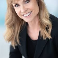 Rhea Willis's Instagram, Twitter & Facebook