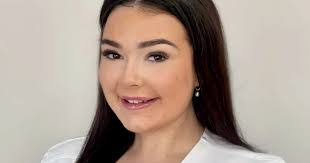 Maddison Rose's Instagram, Twitter & Facebook