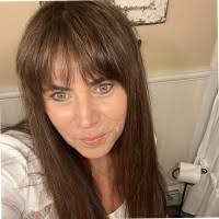 Janet Midkiff's Instagram, Twitter & Facebook