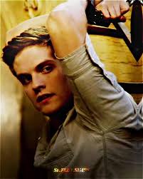 Vampire Diaries Isaac