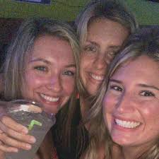 Alana Renshaw and Bryan Barnhart Jr's Wedding Website