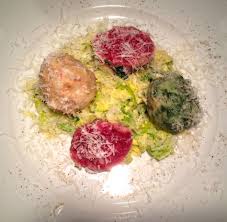 Tris Vom Knodel Hommage An Sudtirol Knodel Knodel Rezept Bayrisches Essen