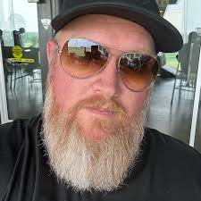 Justin Doe (@justin.doe.7) • Facebook