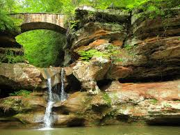 The hollows and caves of the park complex have long attracted the peoples of ohio. Things To Do In The Hocking Hills Your Guide To Ohio S Best State Park