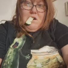 Don't judge but I put a can of this into my pasta along with diced peppers  and onions, mozarrella and fresh Parmigiano and I loved it.