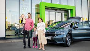 The first škoda production model based on volkswagen. Erster Skoda Enyaq Iv In Norwegen Ausgeliefert West Und Zentraleuropa Folgen Ab Mai Juni