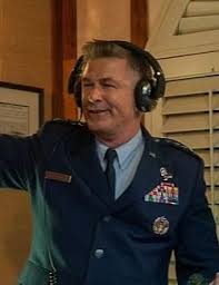 Baldwin first gained recognition through television for his work, for two seasons (6 he is the oldest of the baldwin brothers working in hollywood. Alec Baldwin Filme Und Serien Moviejones