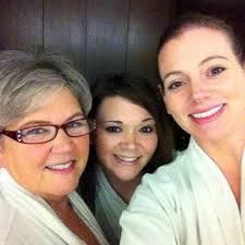 We're helping you honor your mom 'virtually' this Mother's Day