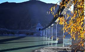 Tibet Travel News Rail Laying Work Of A 4 6km Long Bridge Completed In Sw China S Tibet Tibet Tours Tibet Travel Tibet Trip Tibet Tour Packages 2020