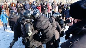 Alexei navalny, swiftly jailed upon returning to russia after months of treatment in germany for exposure to chemical weapons while he was in siberia, released a report tuesday accusing russian president vladimir putin of embezzling public funds to build his lavish estate on the black sea coast. Detentions And Warnings Over Navalny Protests Bbc News