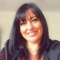 30+ perfiles de «Lisa Burley»