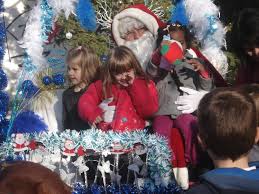 Arrivee Du Pere Noel 23 12 2018 Toulon Frequence Sud Fr
